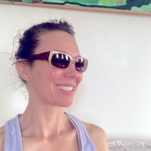 Vintage YSL Yves Saint Laurent square Women’s Sunglasses- tortoise shell & gold - Picture 6 of 6